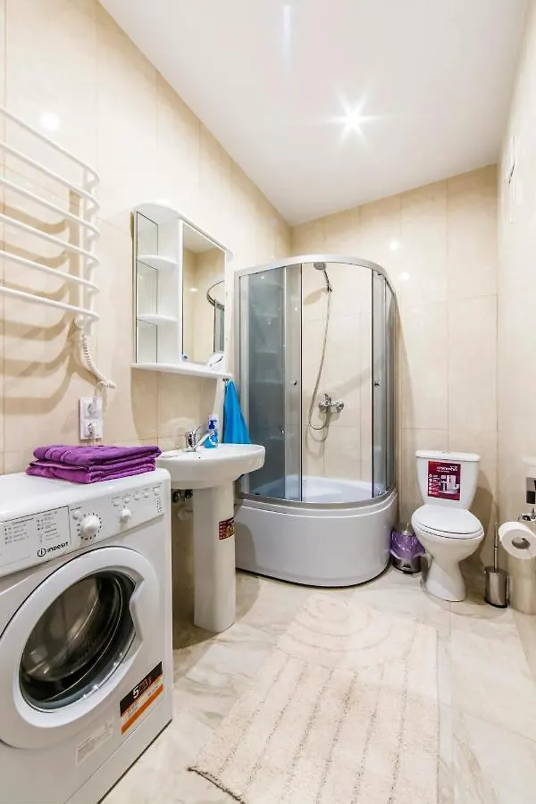 1 Room Apartment Near Peremohy Square Kiev
